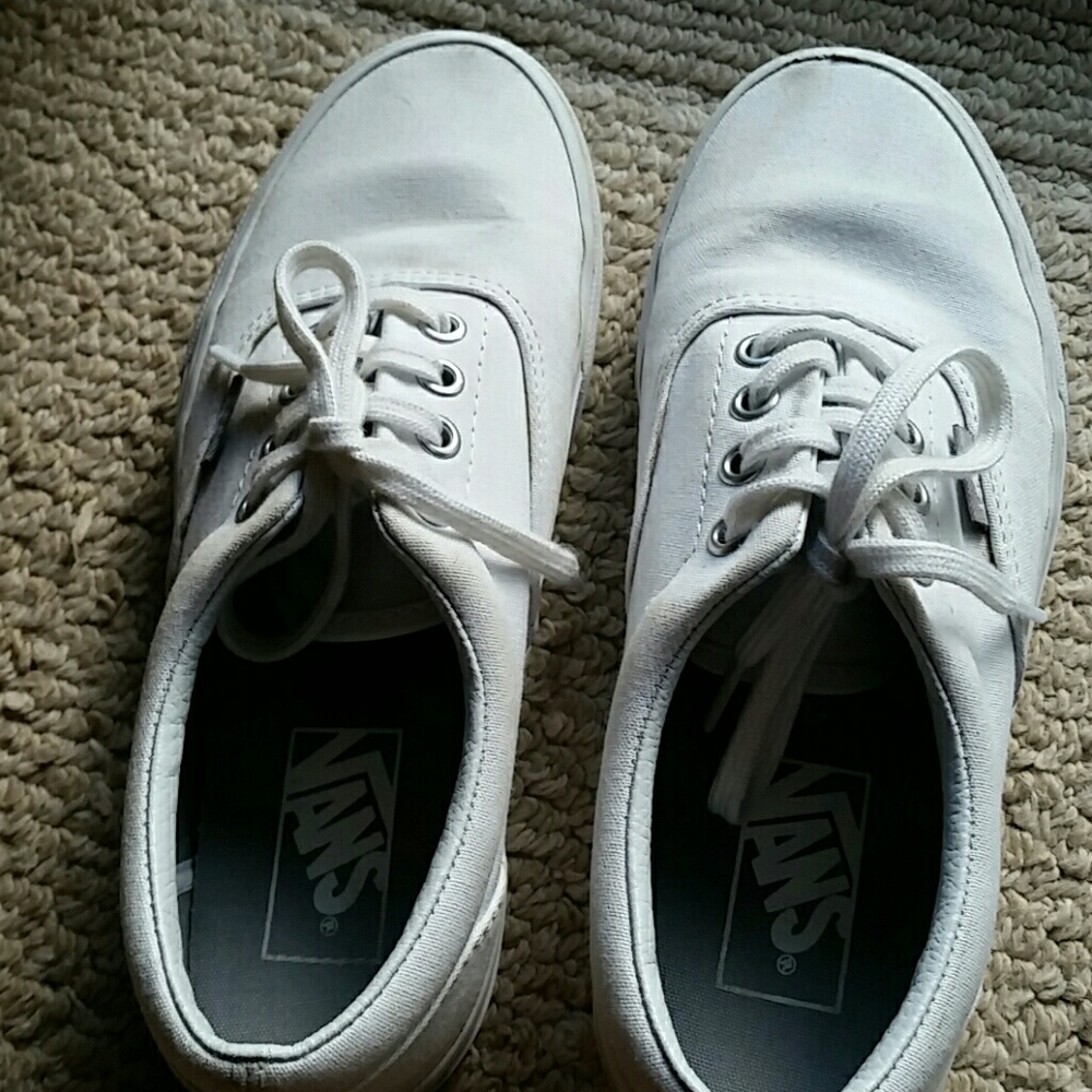 White Vans - Picture 2 of 7